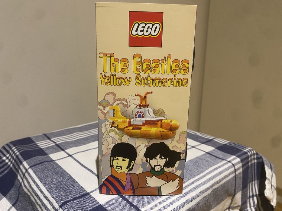 Lego 21306 - Yellow Submarine - Beatles
