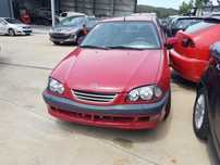 Toyota Avensis T22 D4d para peças