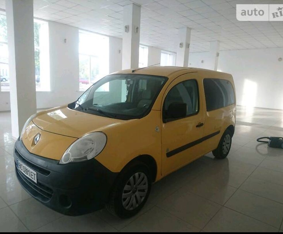 Renault, 42кВт, пасажир, вэбаста,  рассрочка