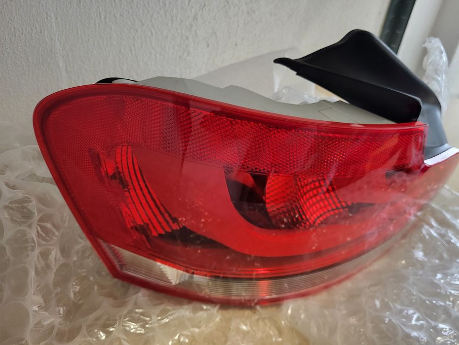 Farolim Esquerdo BMW E81 E82 LCi - NOVO - Serie 1