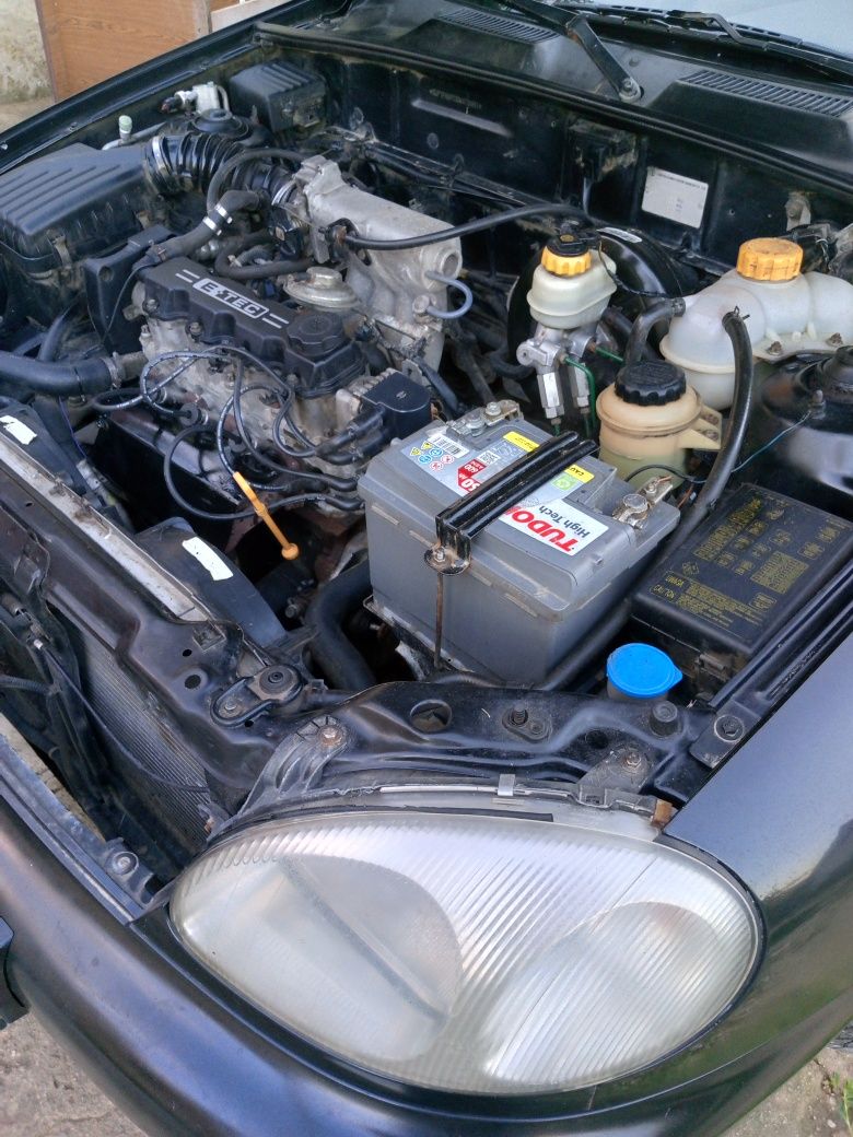 Продам daewoo lanos у гарному збереженому стані всі питання по телефон