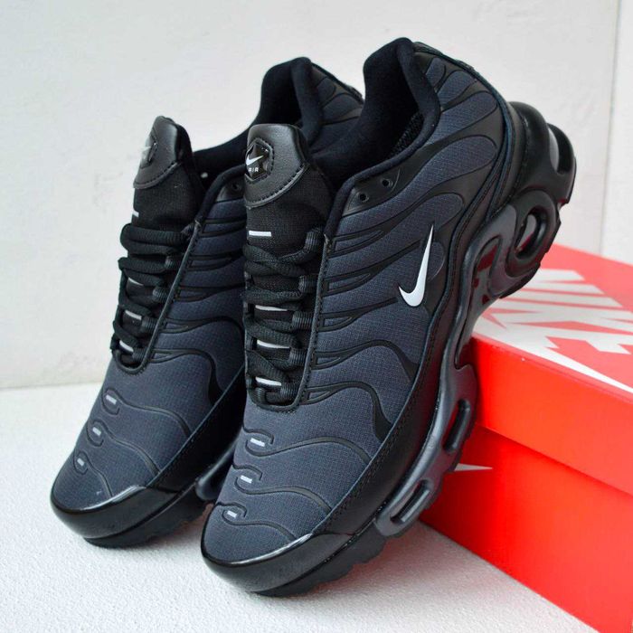 Кросівки Nike Air Max Plus TN Waterproof Gray Black термо 41 - 45