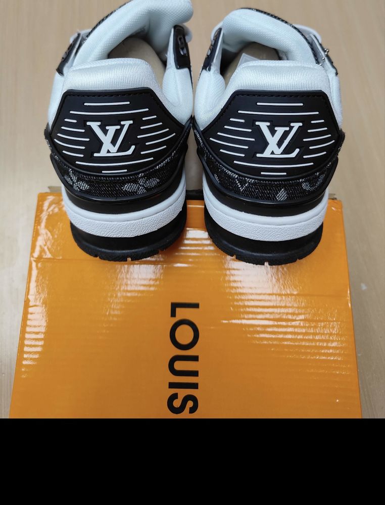 Sapatos louis vitton