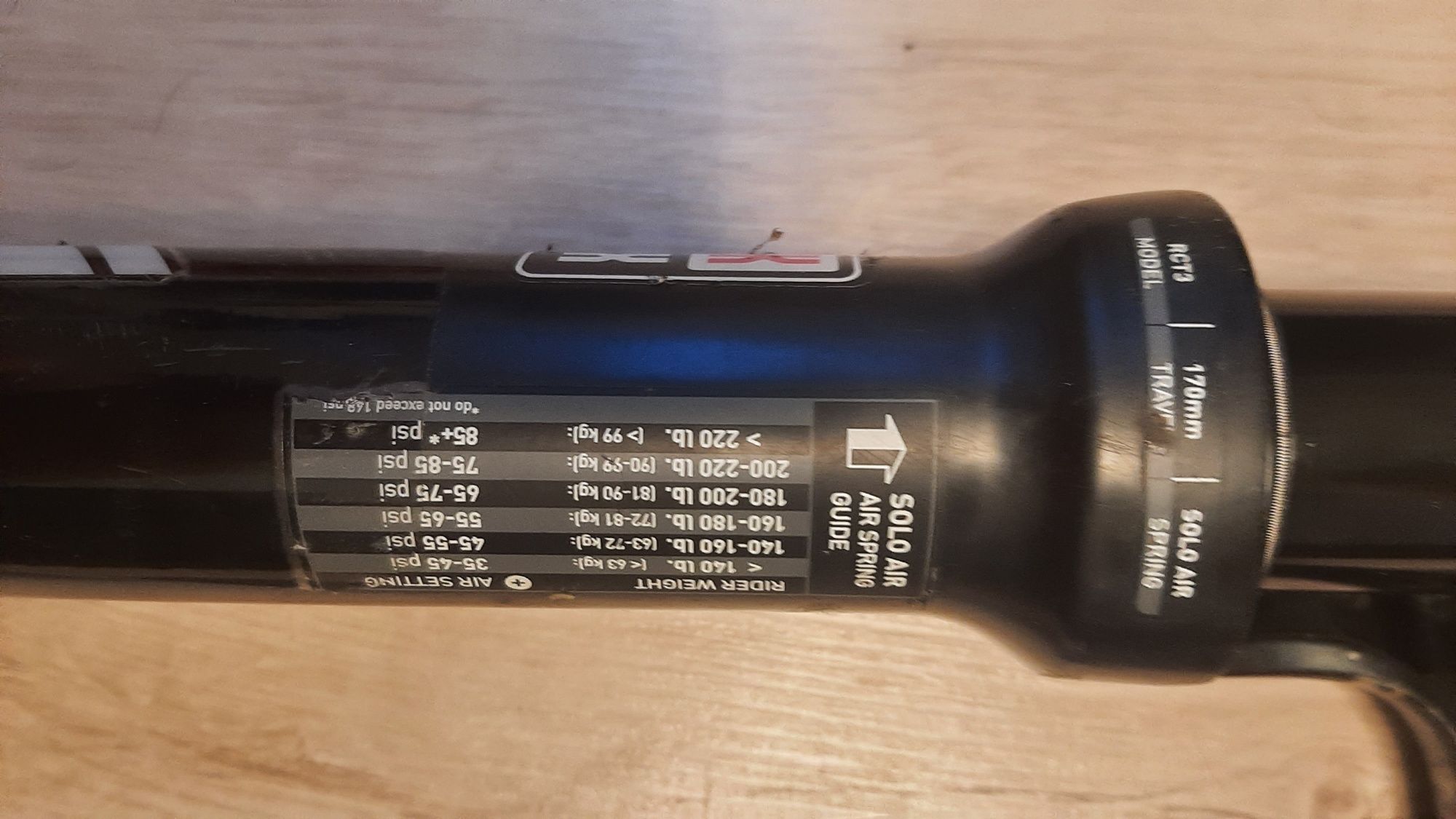 Rock shox Liryk 27,5 180mm 2018 charger