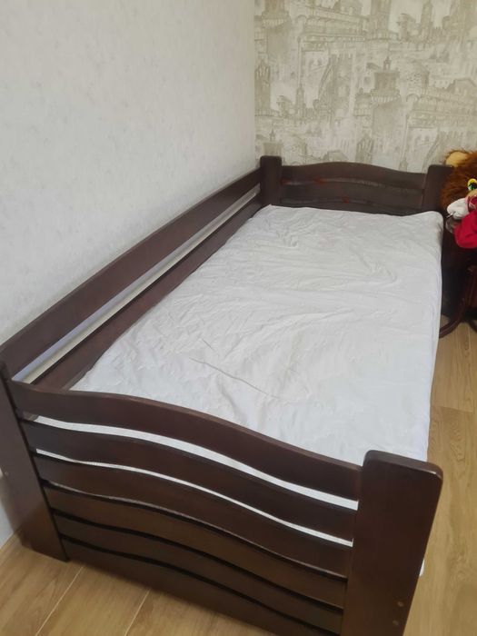 Продам ліжко, кровать