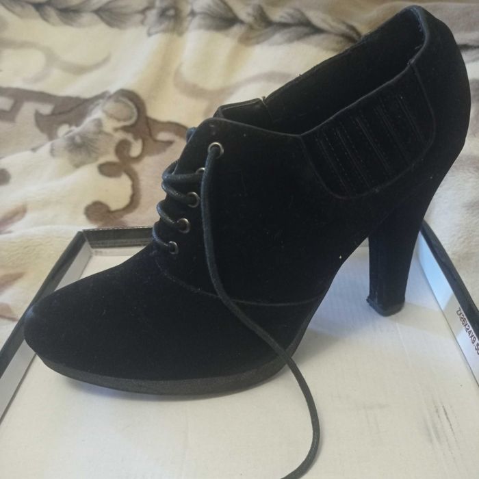 Ботильоны черные р. 41 женские