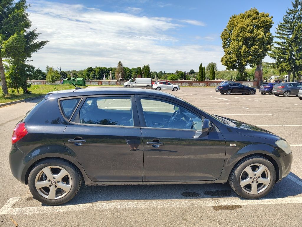 Sprzedam Kia cee'd
