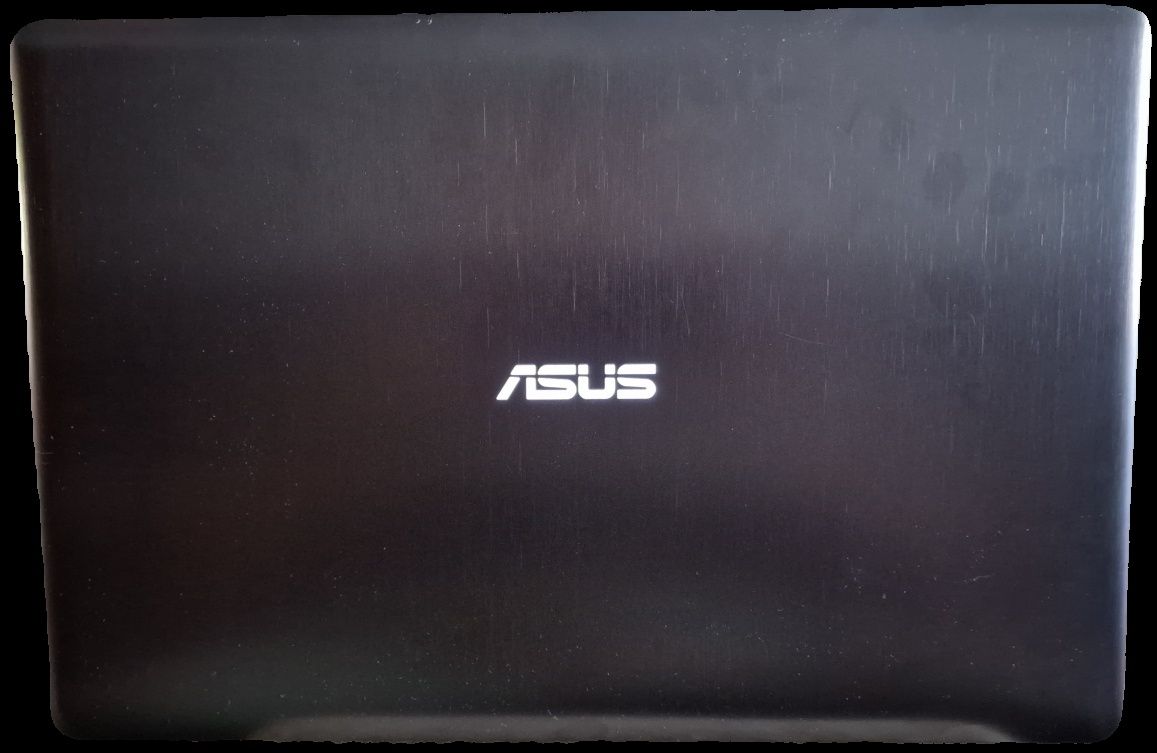 Ноутбук для игр, учёбы Asus n750