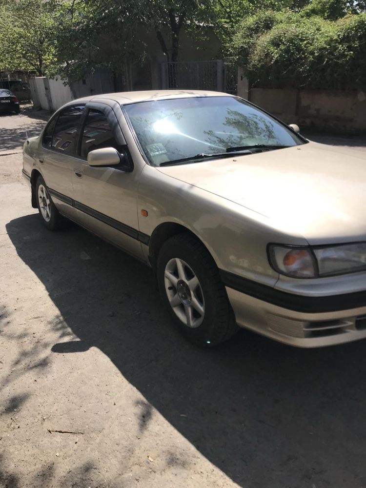 Nissan Maxima 1996