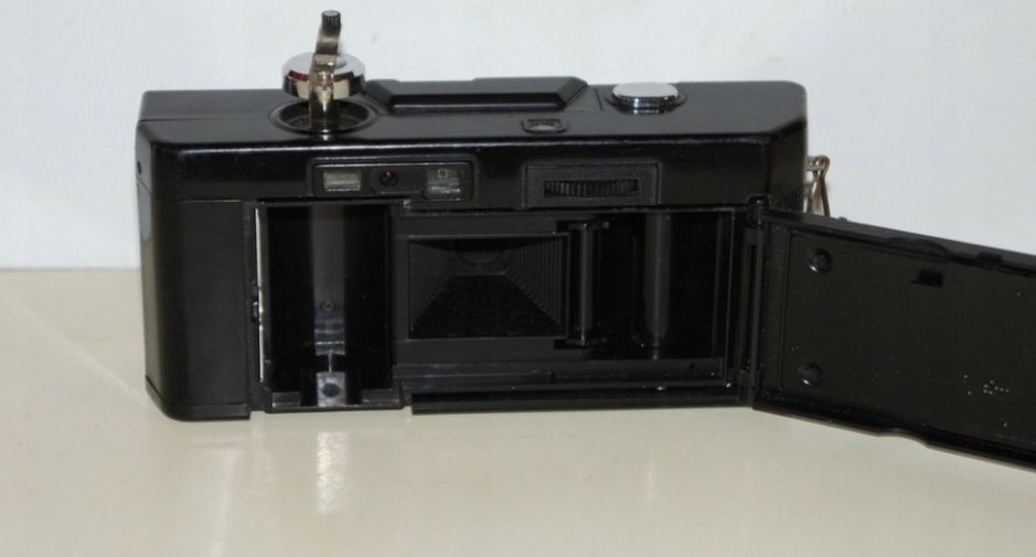 Aparat fotograficzny model PREMIER PC-500