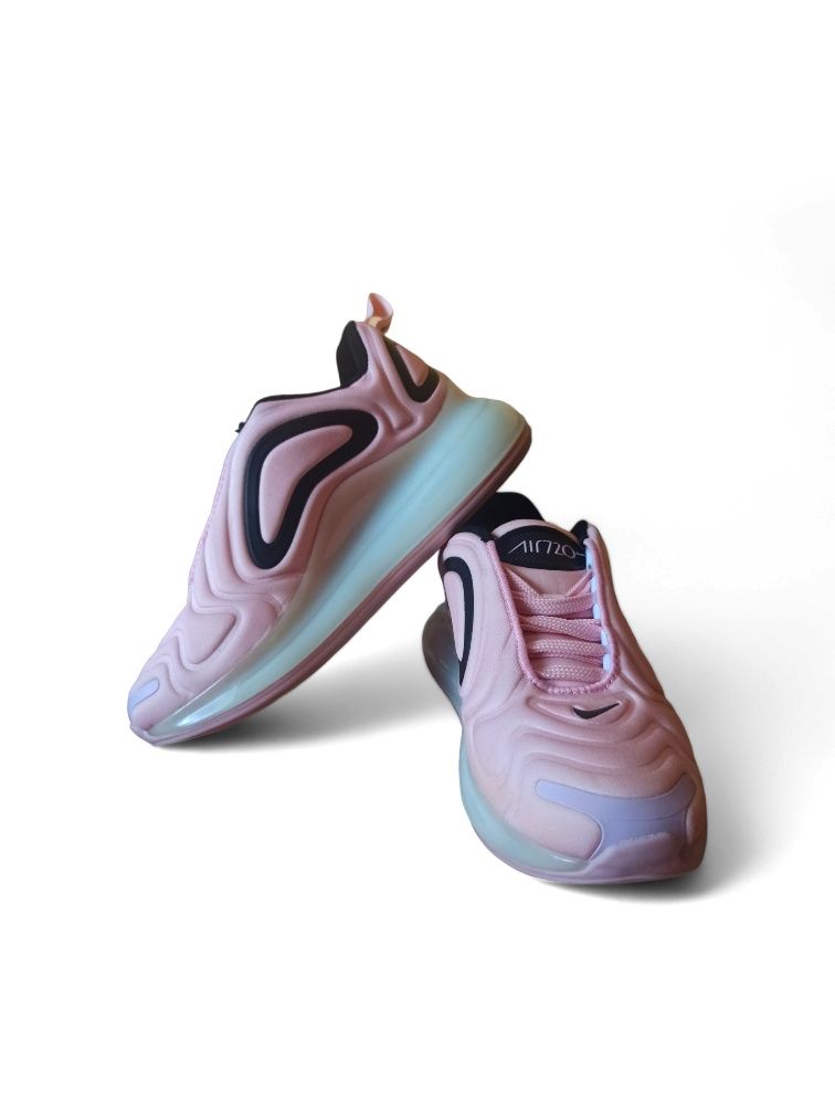 Жіночі кросівки Nike Air Max720 Pink