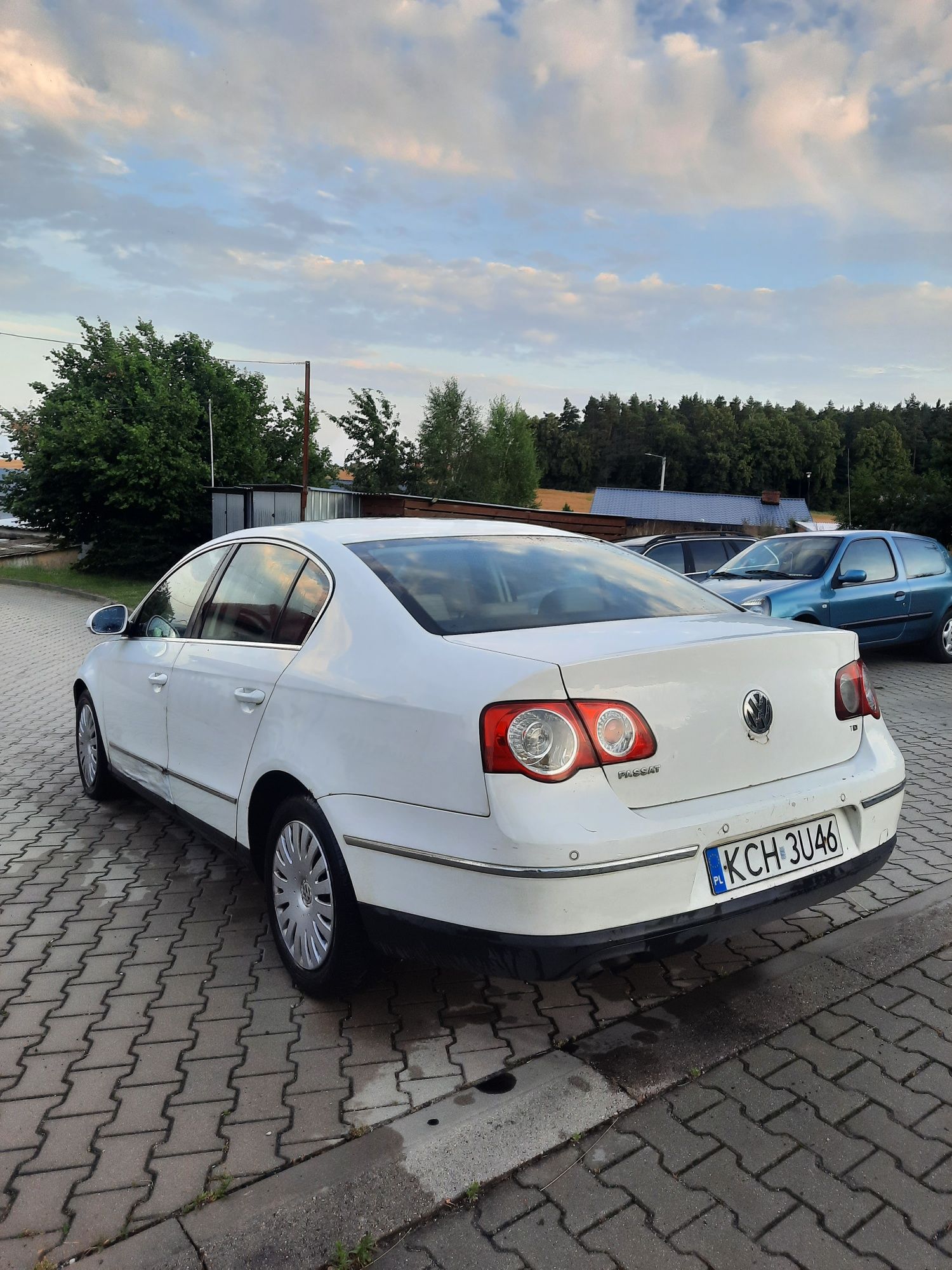 Sprzedam VW Passat B6 1.9 TDI 130km