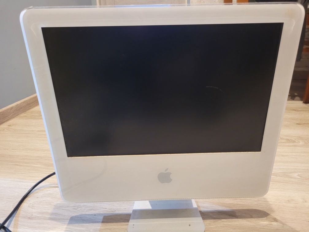 iMac A1058 zablokowany