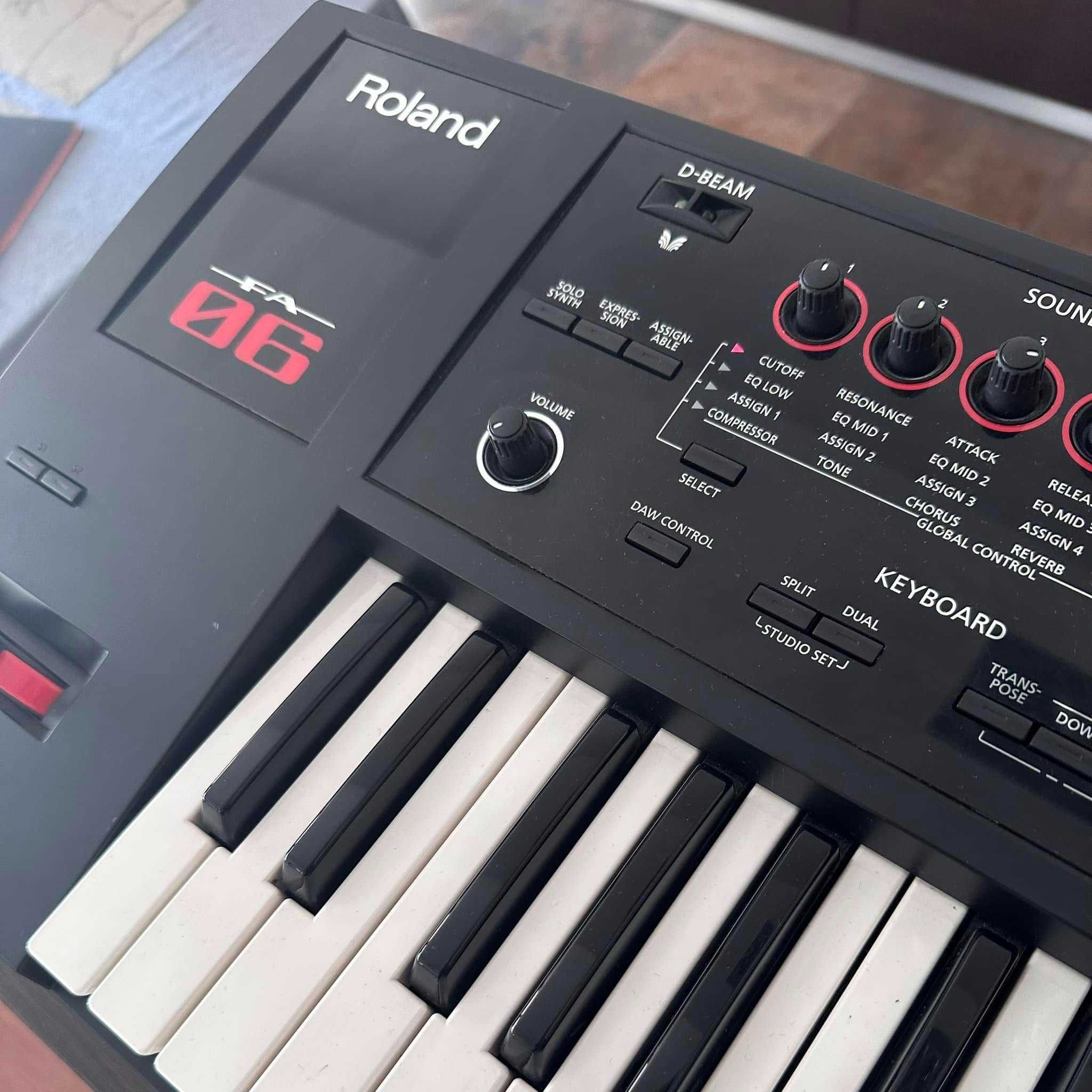 Roland FA-06 - syntezator, stacja robocza