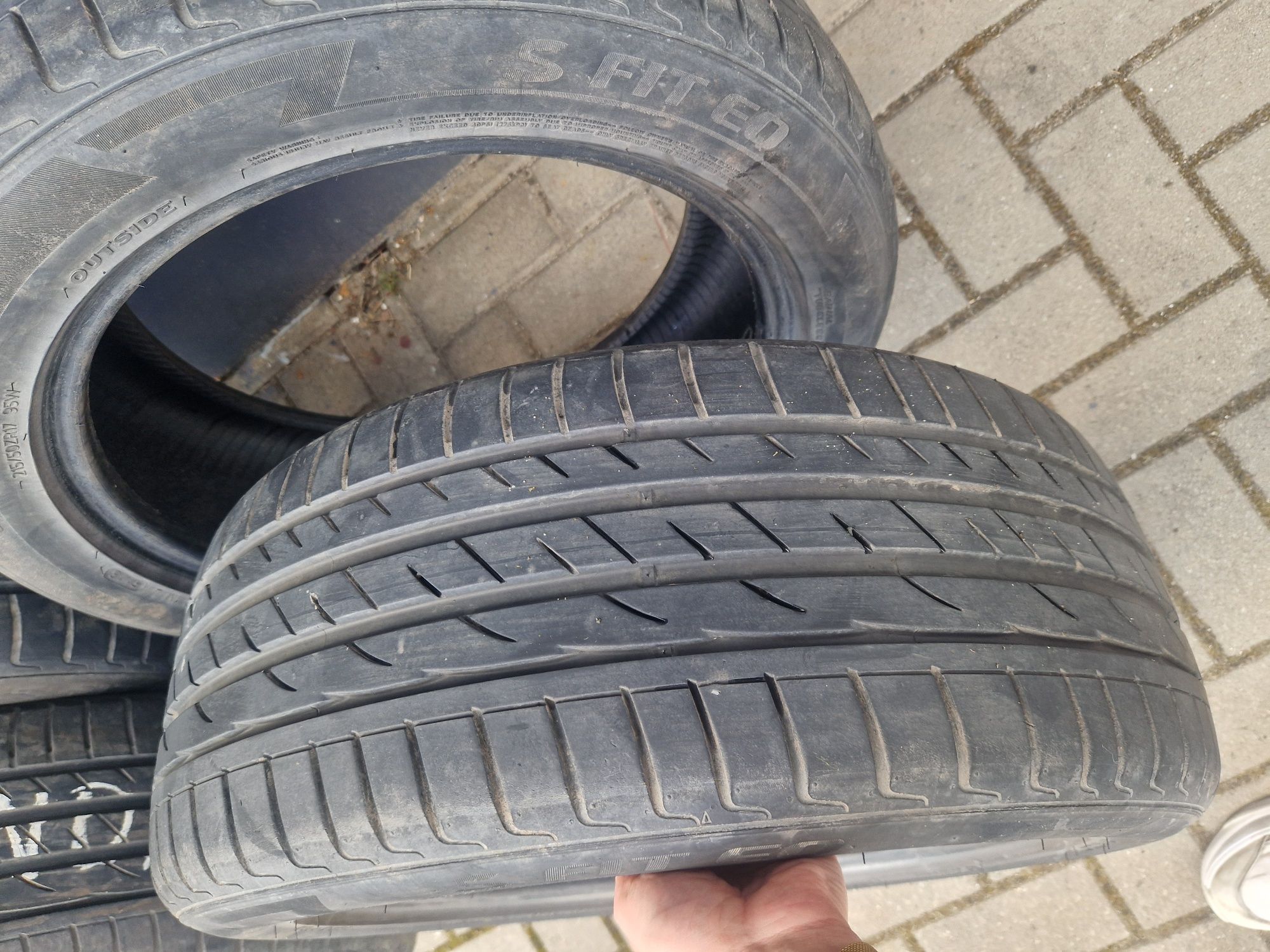 Opony letnie, komplet opon Laufenn S Fit EQ 215/50 R17