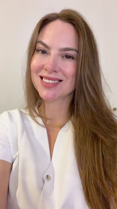 Apenas massagem terapeutica.