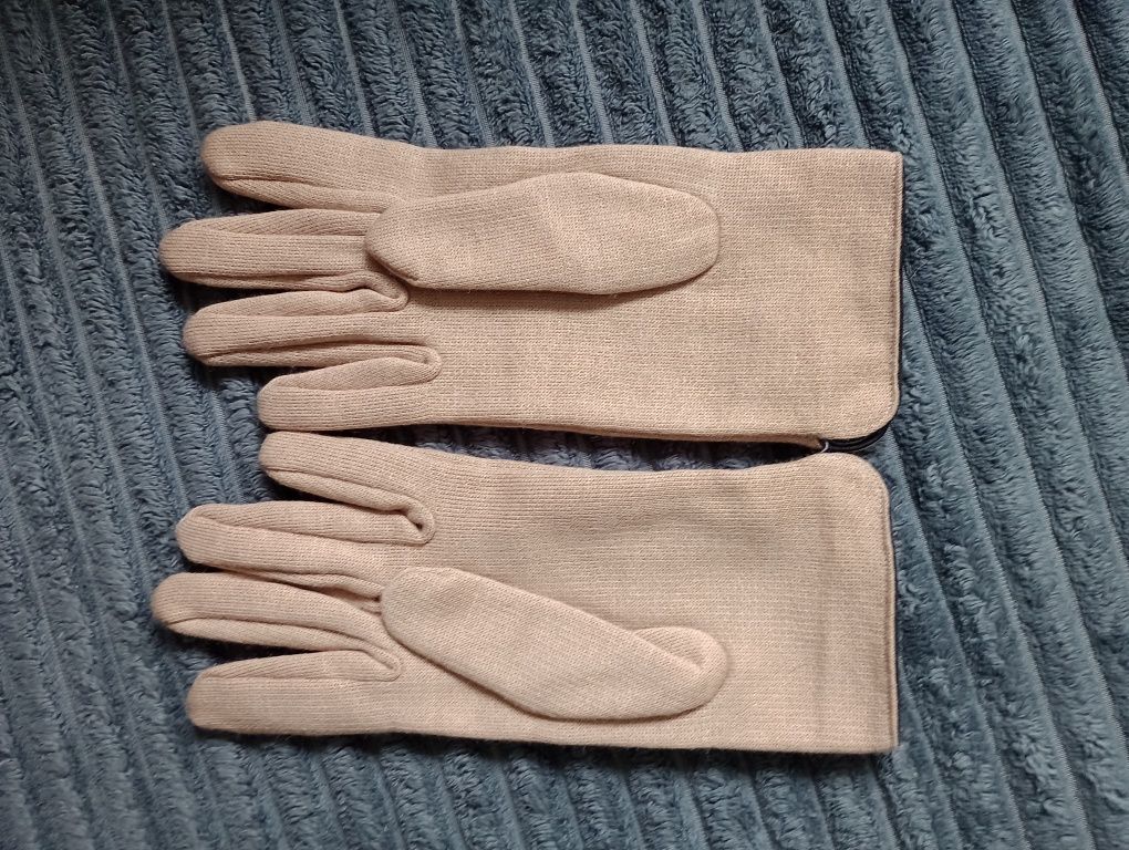 Rękawiczki beżowe całoroczne