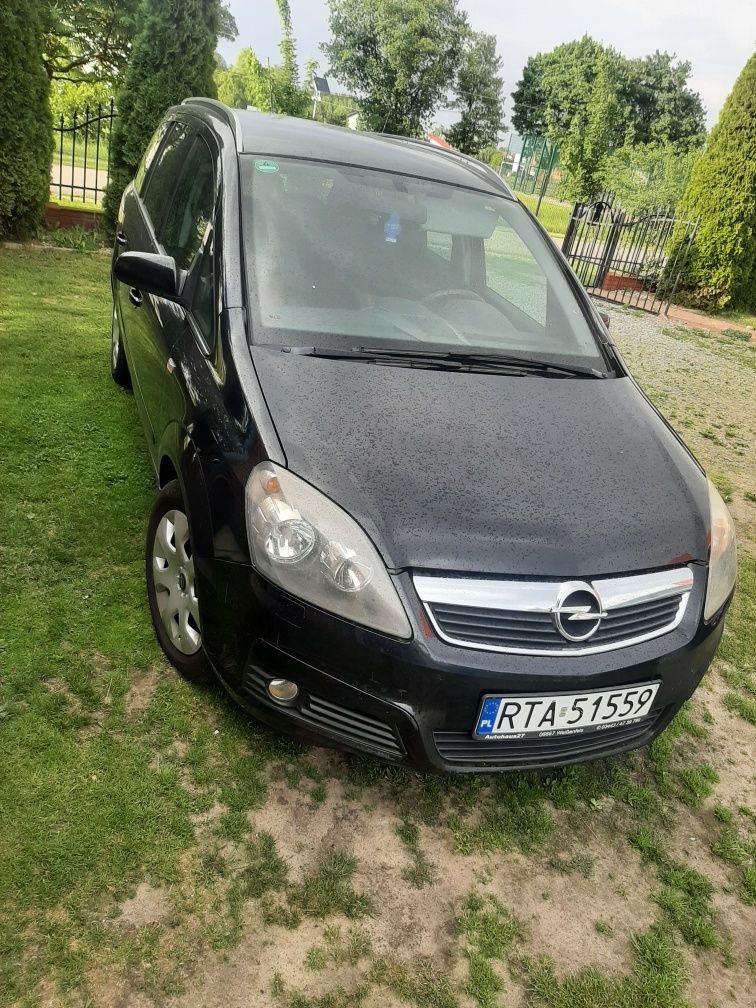 Opel Zafira B 1.9 diesel 150kM