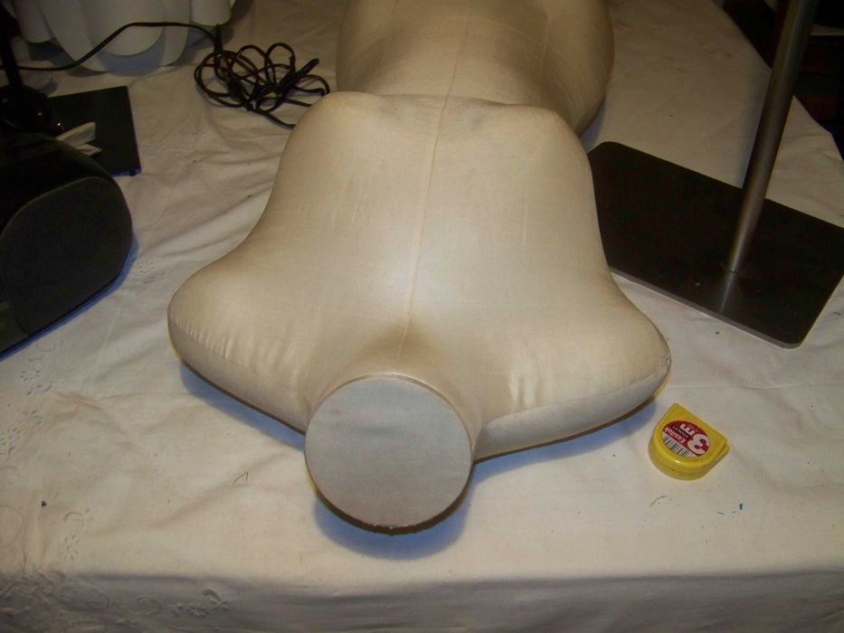 manequim busto com base em aço inoxidável