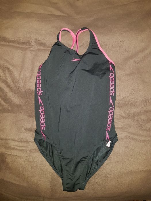 Купальник фирменный