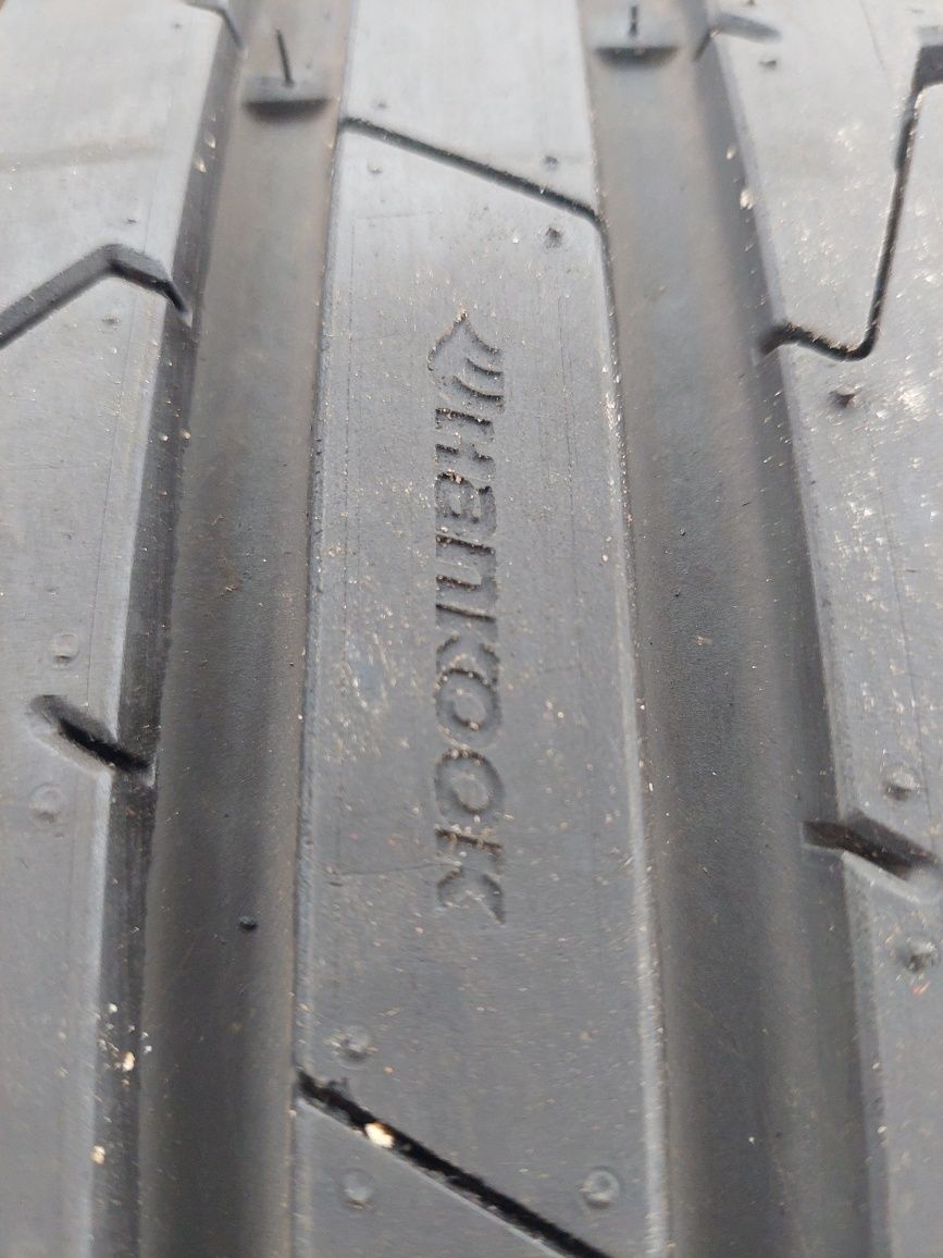 215 55 17 Hankook Ventus Prime3. Одно.