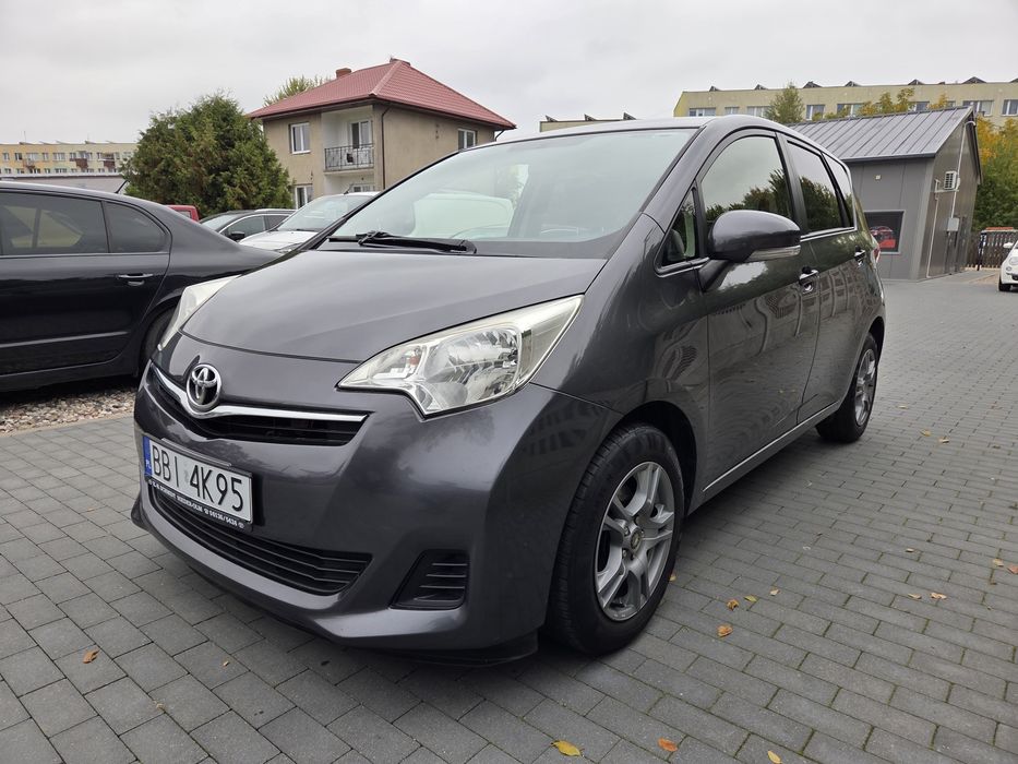 Toyota Verso-S 1.33 Dual VVT-i Life 2xkoła