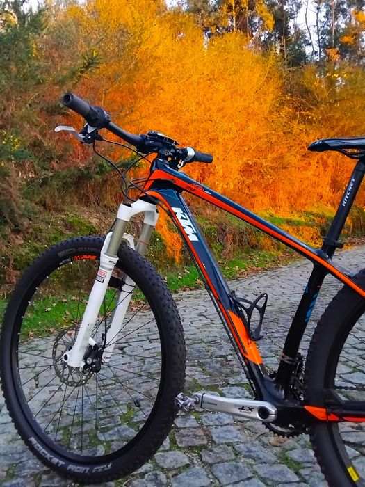 Bicicleta Carbono KTM 29" (negociável)