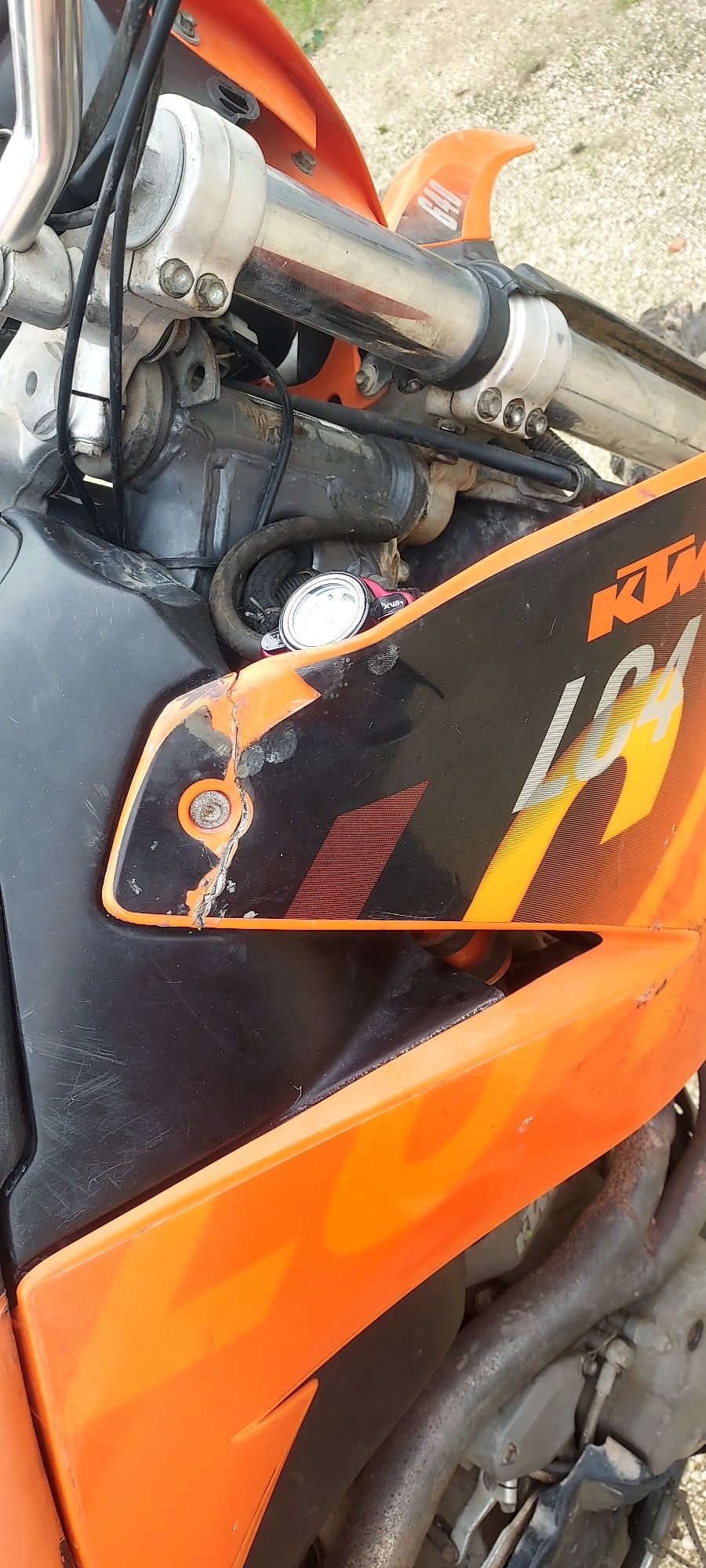 Mota KTM com poucos km