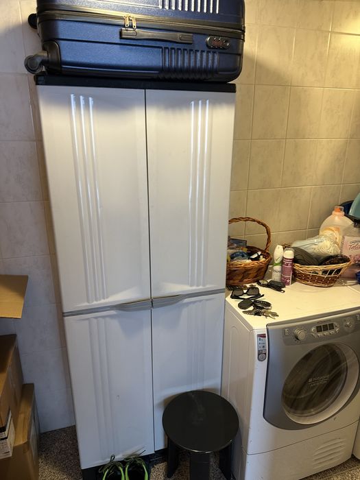 Três armários de armazenamento PVC de grandes dimensões