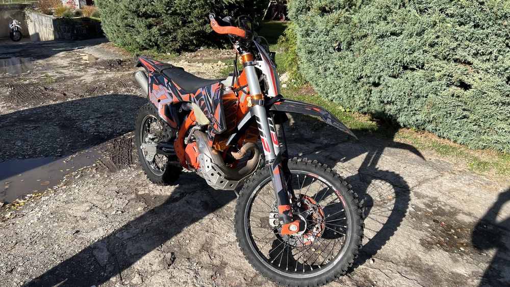 HardEnduro мотоцикл KTM EXC 300 TPI 6days 2019, 112 мг, один володар