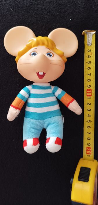 Rato Topo Gigio pequeno