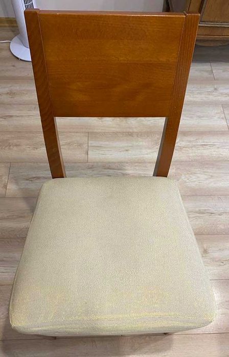 Stół rozsuwany + 3 krzesła