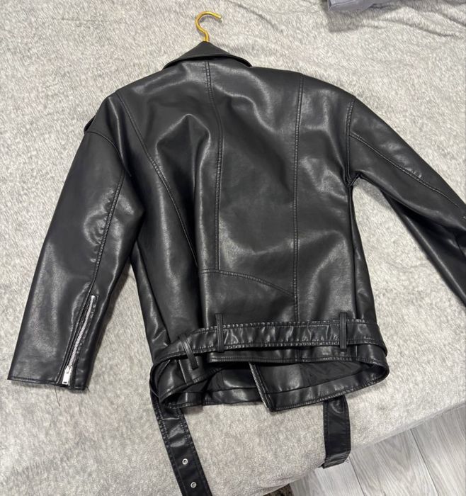 Косуха оверсайз чорна