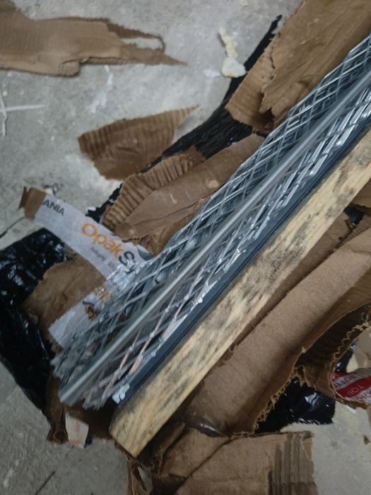 Narożniki tynkarskie 0,40x36x36 tynk cw 10szt