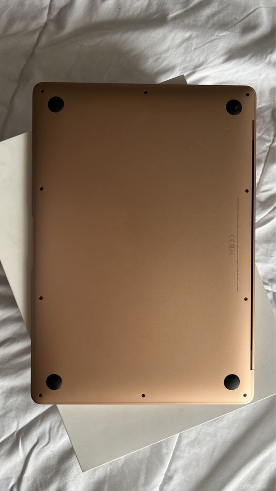 Mac Book Air 2020 GOLD