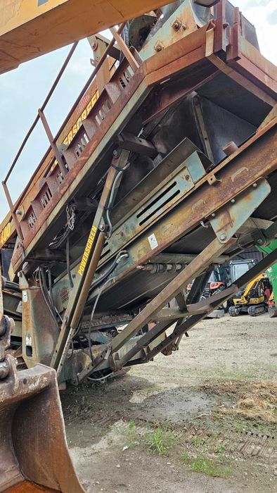 Przesiewacz mobilny Powerscreen Chieftain 1400 rozdrabniacz wibrokrata