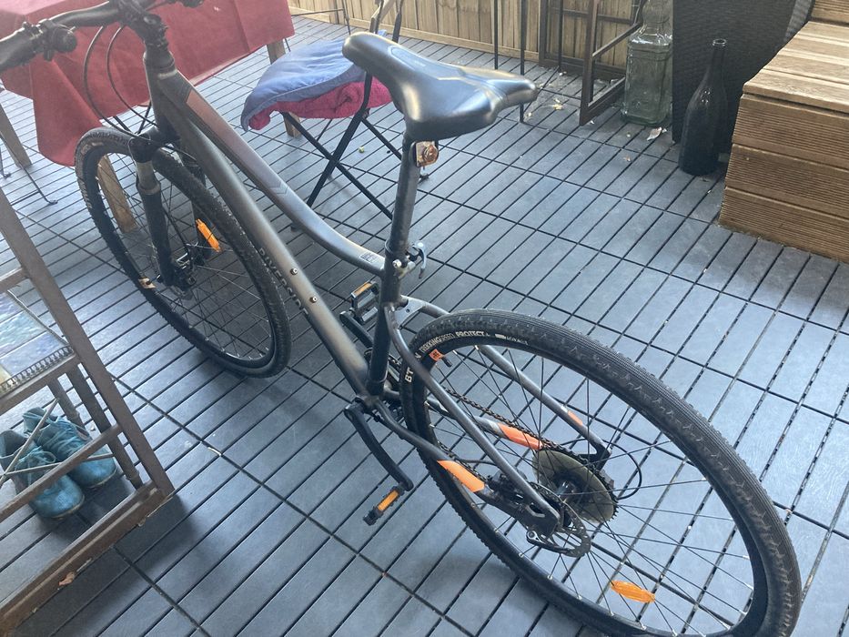 Bicicleta Riverside 900