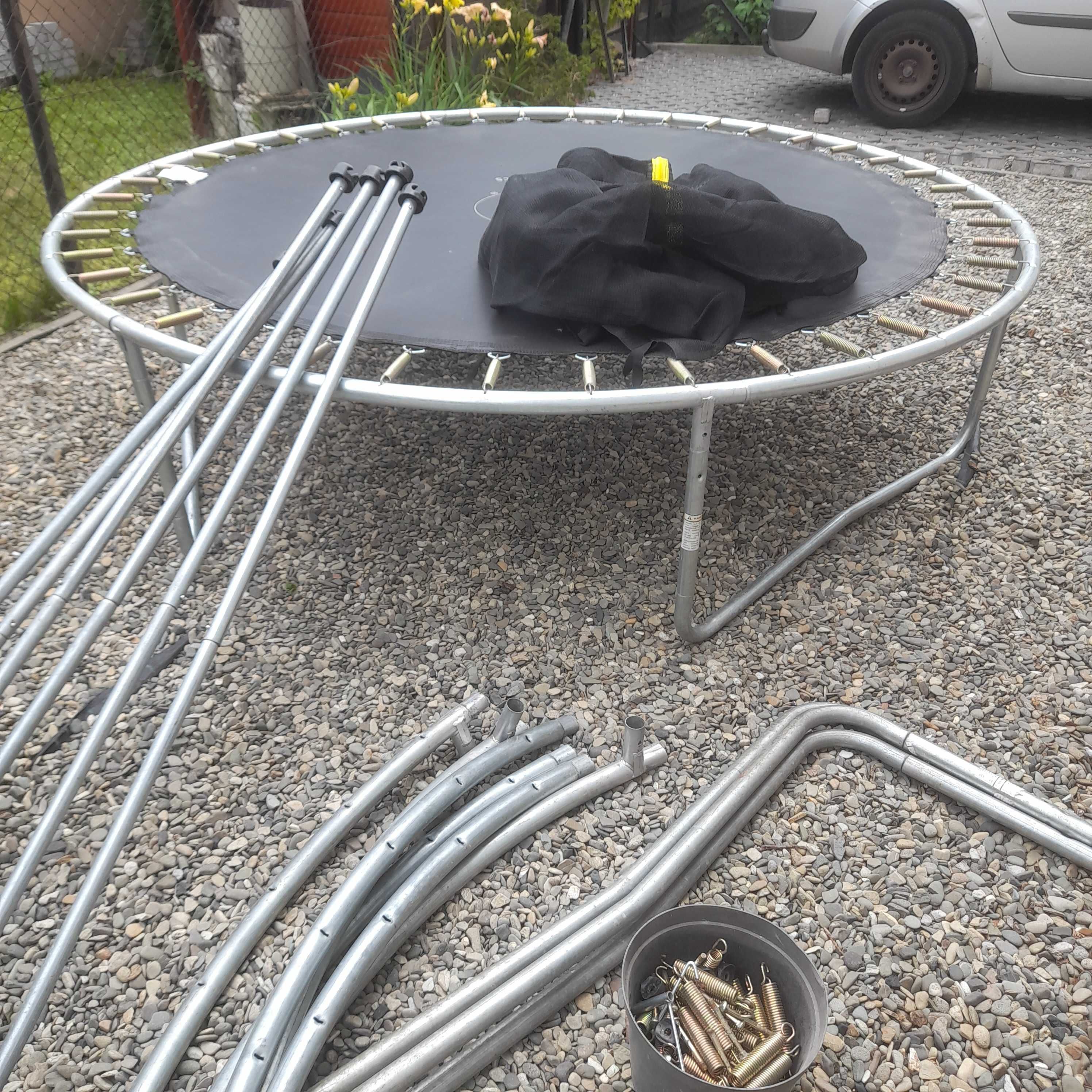 Trampolina ogrodowa