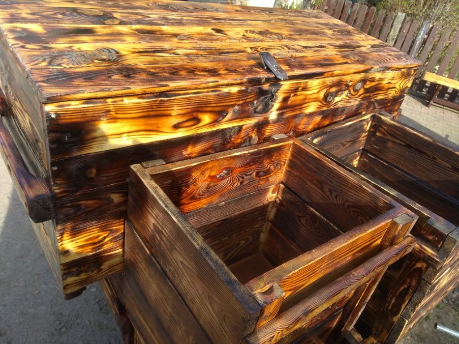 stara skrzynia posagowa