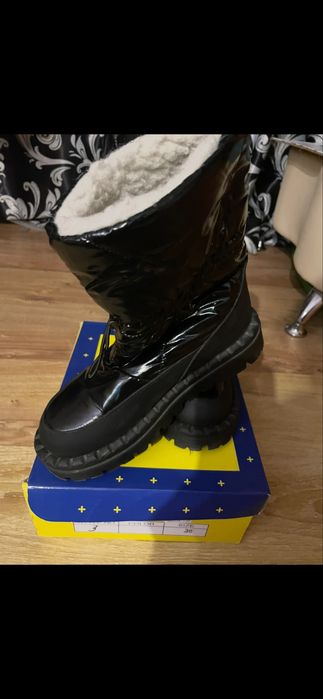 Ботинки женские зимние