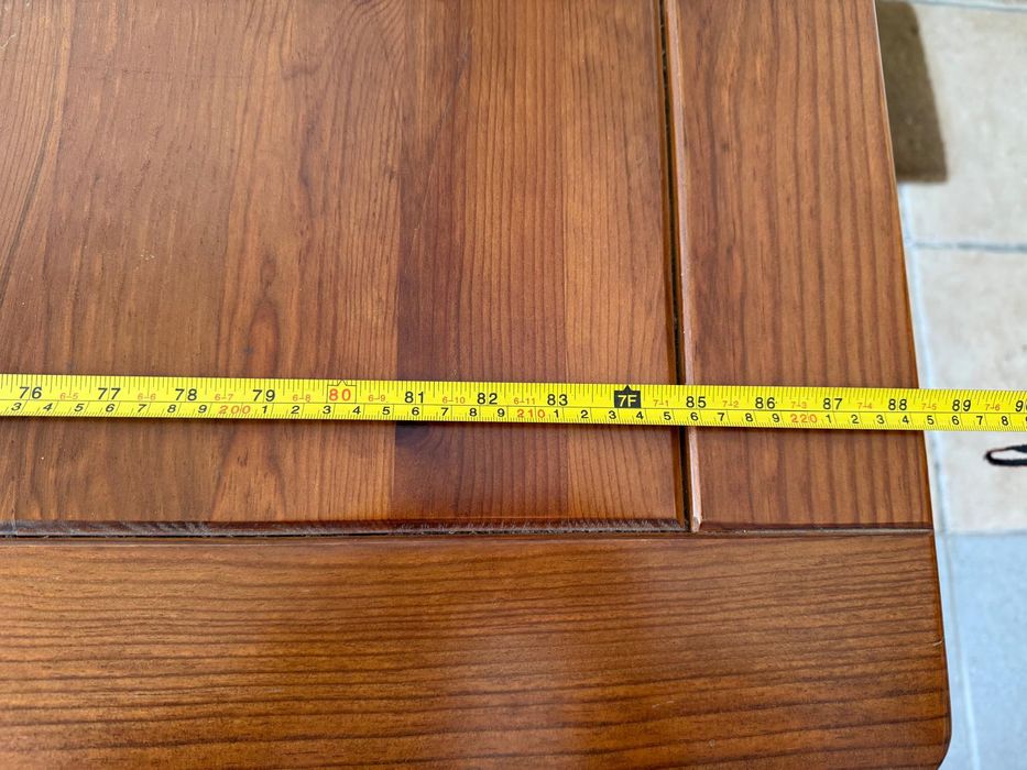 Mesa de sala/cozinha