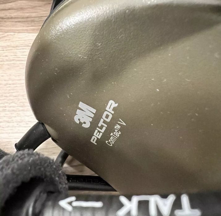3M™ PELTOR™ ComTac™ V