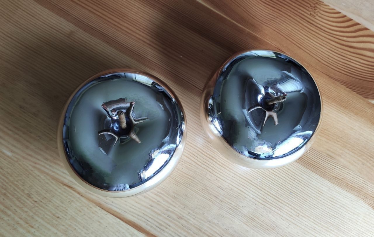 2 srebrne jabłka ceramiczne Ewax