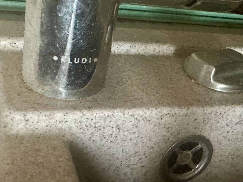 Zlew z baterią Kludi