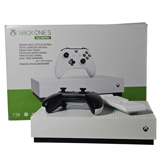 Konsola Xbox One S 1TB z padem i ładowarką do padów
