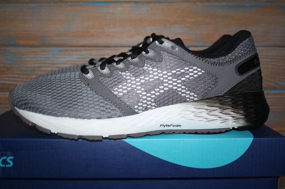 Мужские кроссовки ASICS Roadhawk FF 2 MX Running Shoe 41.5 euro