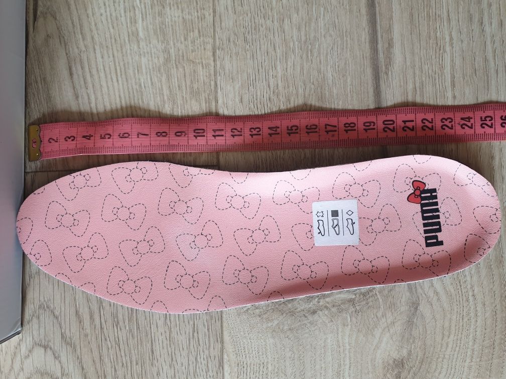 Кросівки, кеды,  PUMA , HELLO KITTY ,  4,5 , 37 , 24см,  відмінний ста