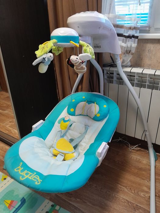 Заколисуючий центр Careterо