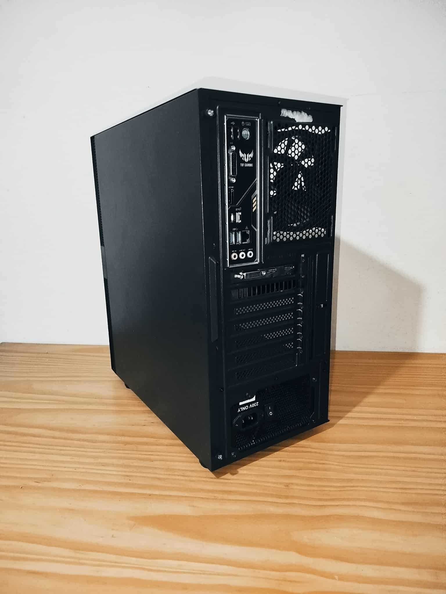 Torre Gaming [CUSTOM 1]