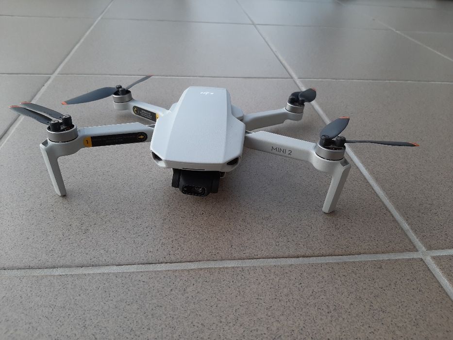 DJI Mini 2 Fly More Combo